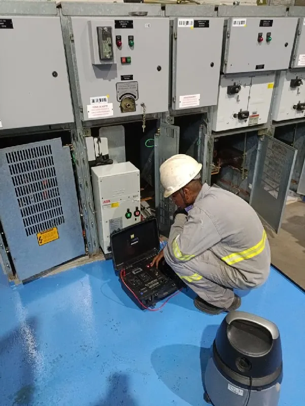 Soluções em Cabines Primárias até 35KV